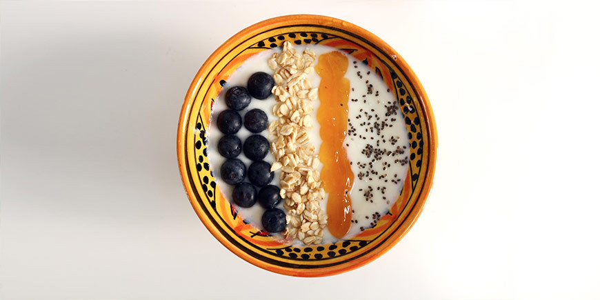 Recetas saludables: Bowl de yogur con mermelada sin azúcar común